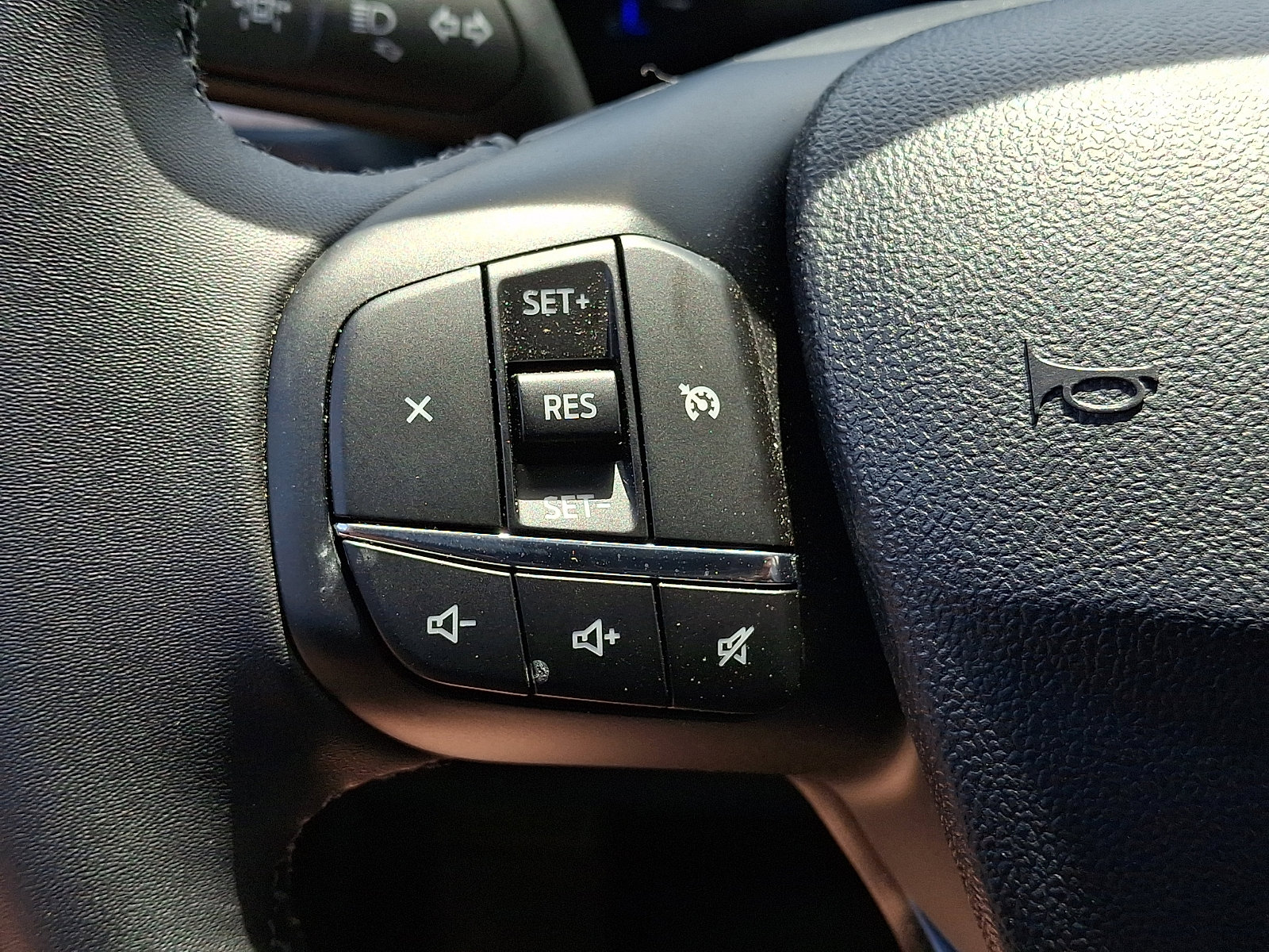 Certified 2026 Ford Maverick XLT w/ Equipment Group 301A AWD/4WD image 29