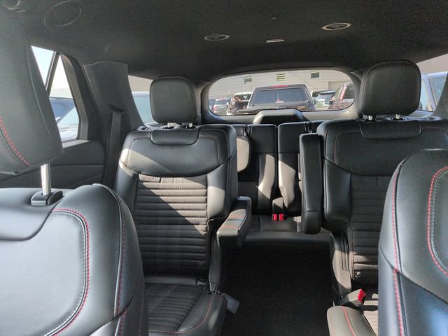 Certified 2025 Ford Explorer ST-Line AWD/4WD image 50