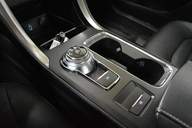 Certified 2017 Ford Fusion SE w/ Fusion SE Technology Package image 24