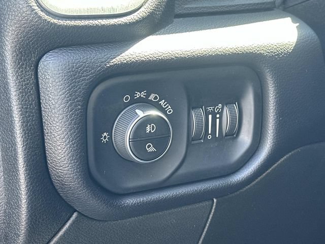 Used 2022 RAM 2500 Laramie w/ Night Edition AWD/4WD image 26