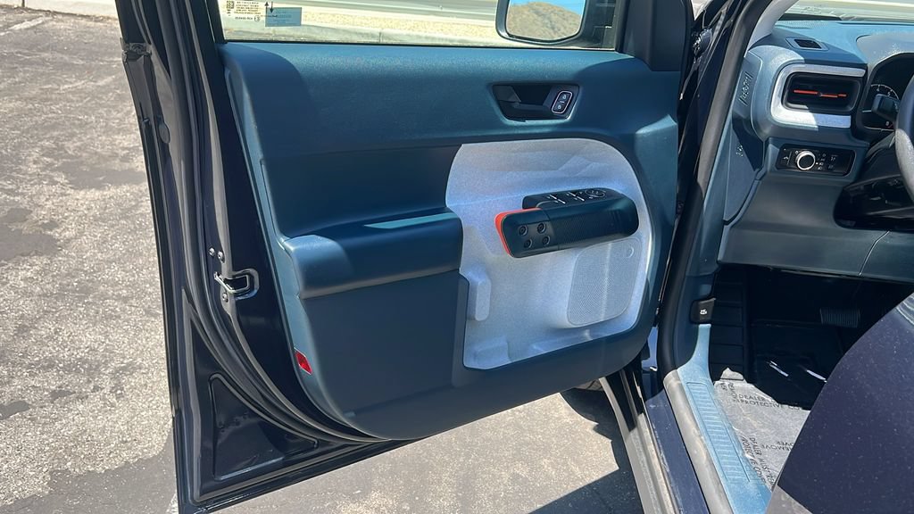 Certified 2023 Ford Maverick XLT FWD image 11