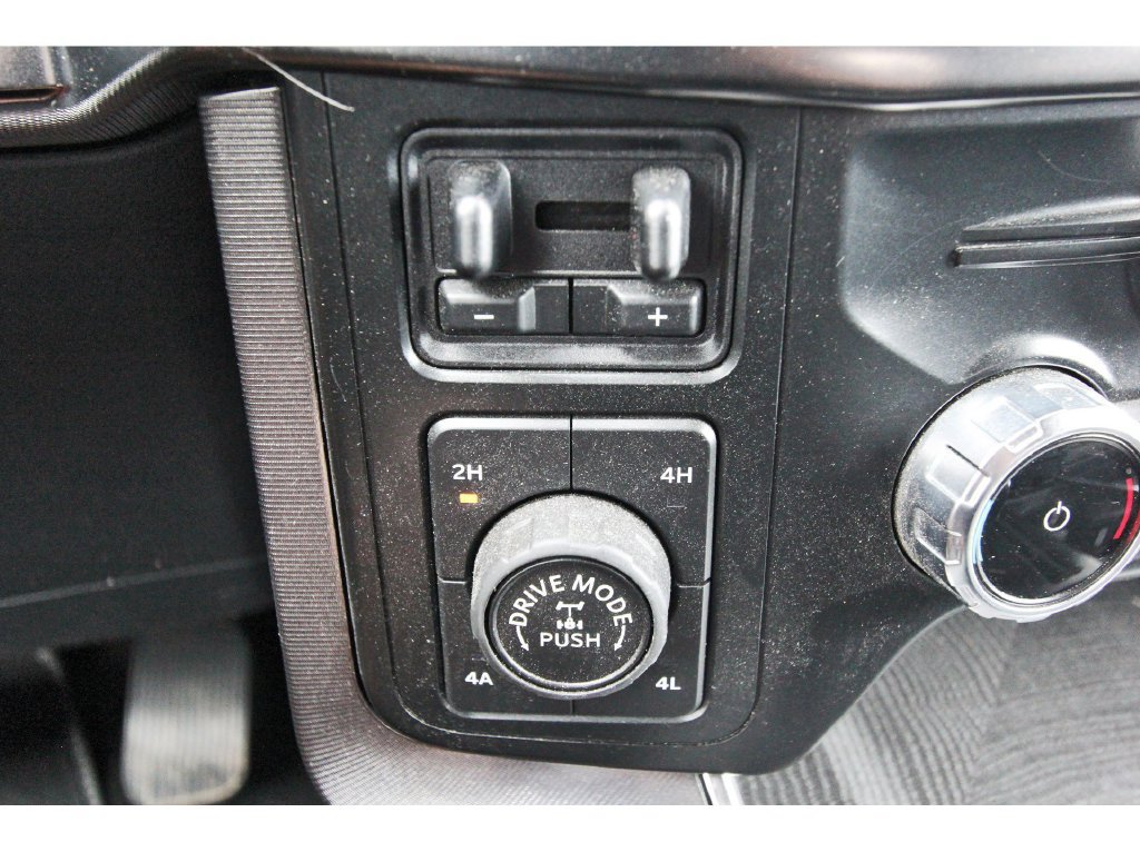 Certified 2022 Ford F150 Platinum w/ Equipment Group 701A High AWD/4WD image 32