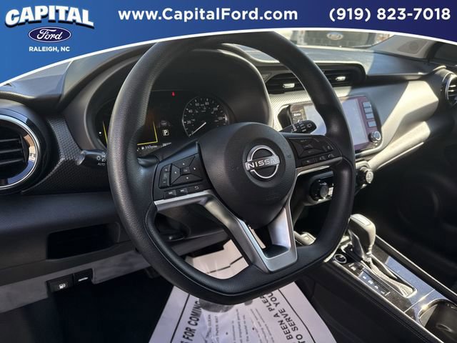 Used 2022 Nissan Kicks SV image 23