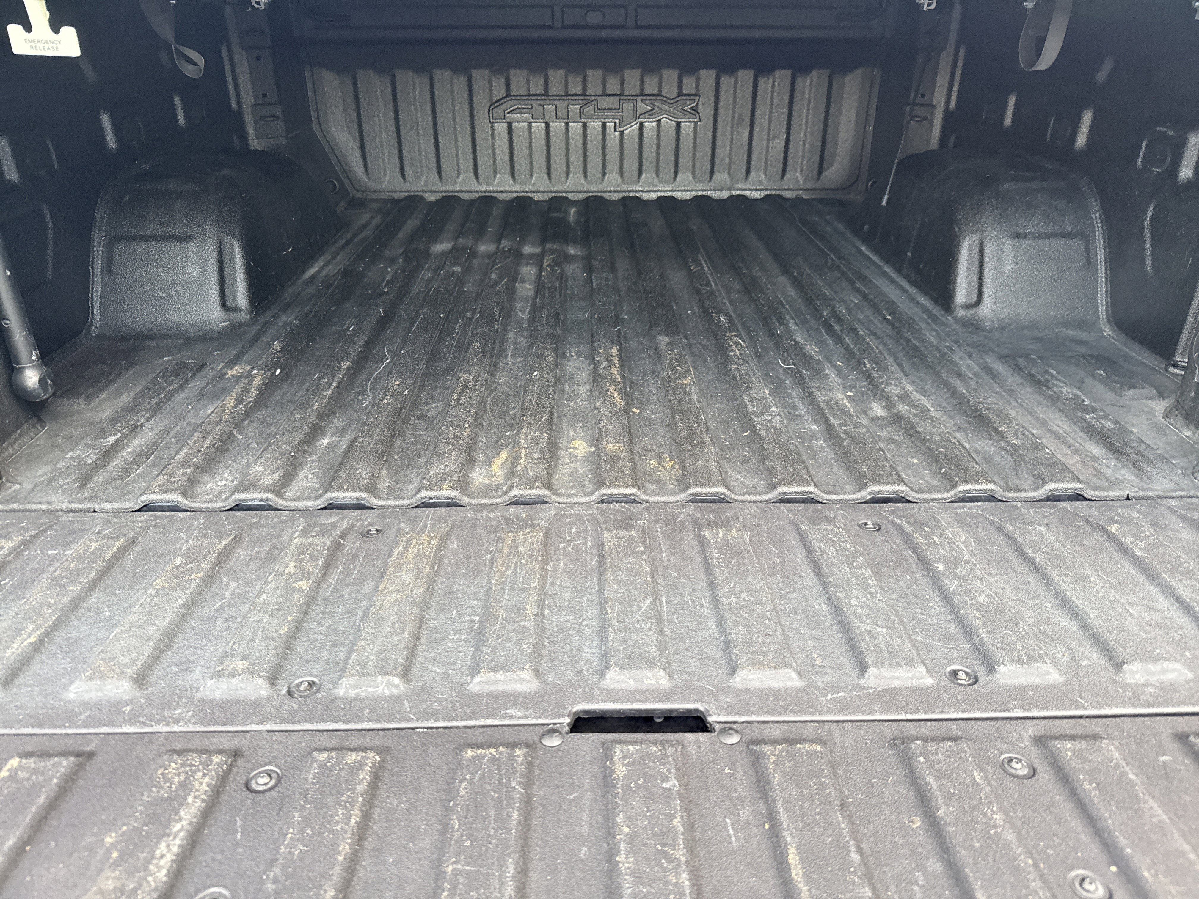Used 2024 GMC Sierra 1500 AT4X w/ AT4X AEV Edition AWD/4WD image 28
