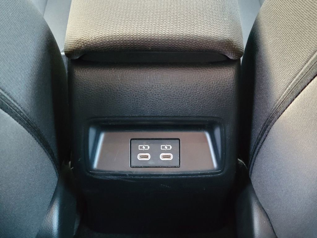 Used 2023 Toyota Corolla LE image 14