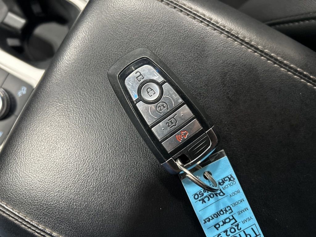 Certified 2023 Ford Explorer XLT w/ Equipment Group 202A image 26