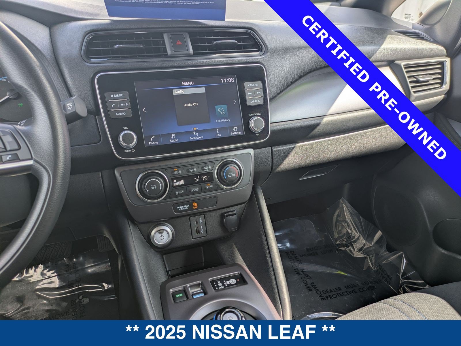 Used 2025 Nissan Leaf S FWD image 29