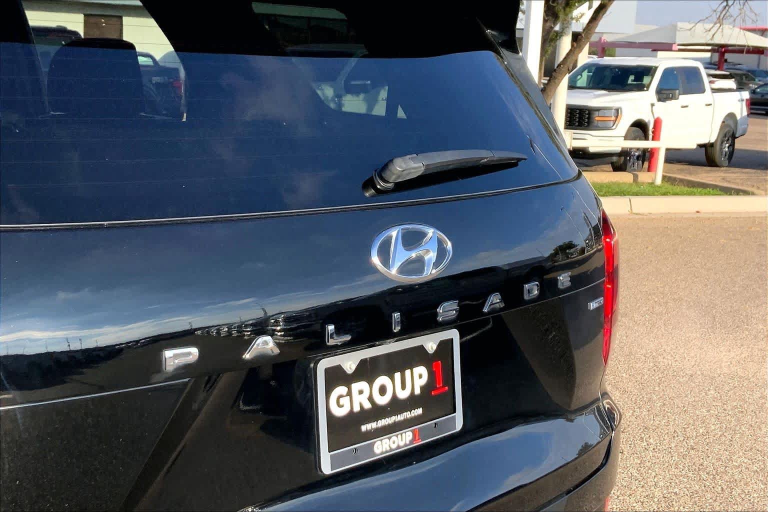 Used 2022 Hyundai Palisade Calligraphy w/ Winter Package AWD/4WD image 10