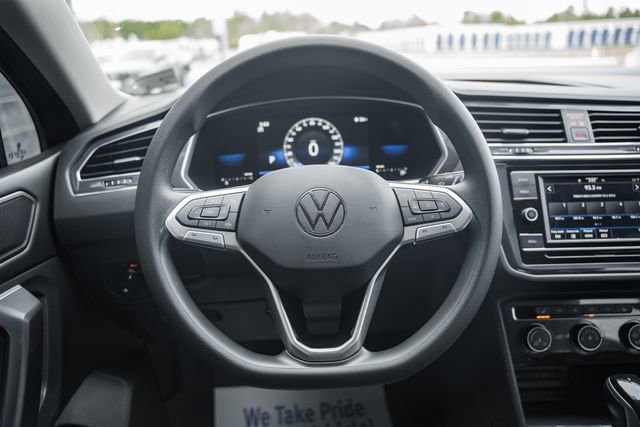 Used 2023 Volkswagen Tiguan S image 31