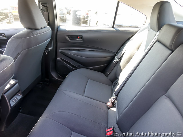 Used 2025 Toyota Corolla LE w/ LE Premium Package FWD image 12