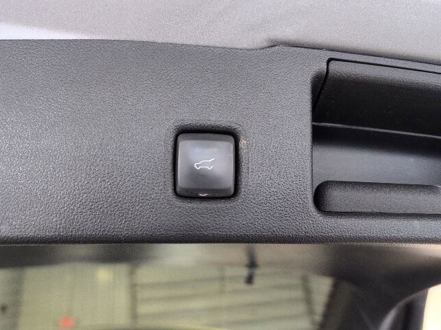 Certified 2024 Ford Escape Platinum AWD/4WD image 32