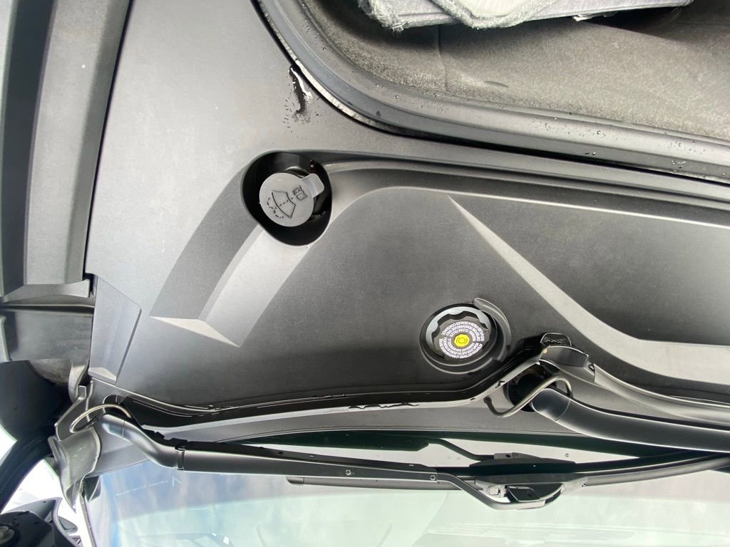 Used 2024 Chevrolet Corvette Stingray Coupe w/ Z51 Performance Package image 31