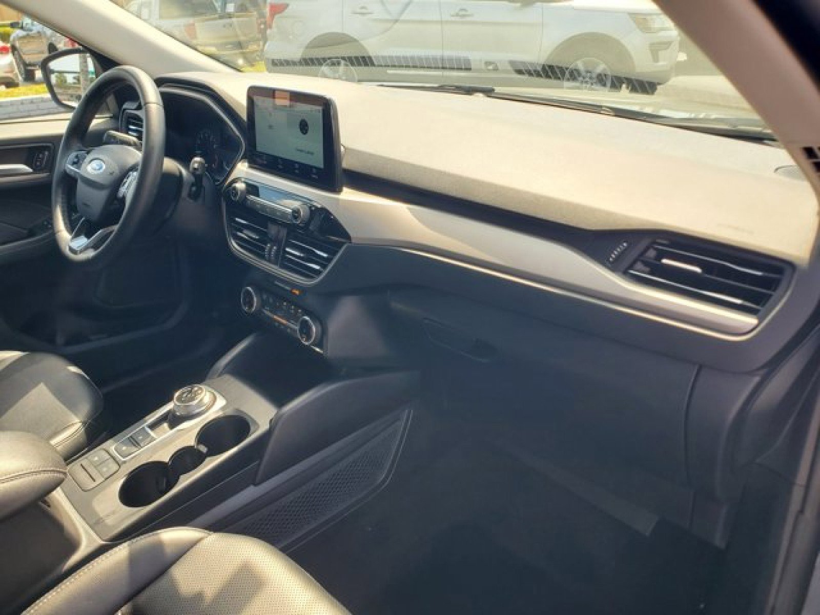 Certified 2022 Ford Escape SEL image 34