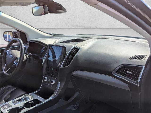 Certified 2022 Ford Edge Titanium AWD/4WD image 23