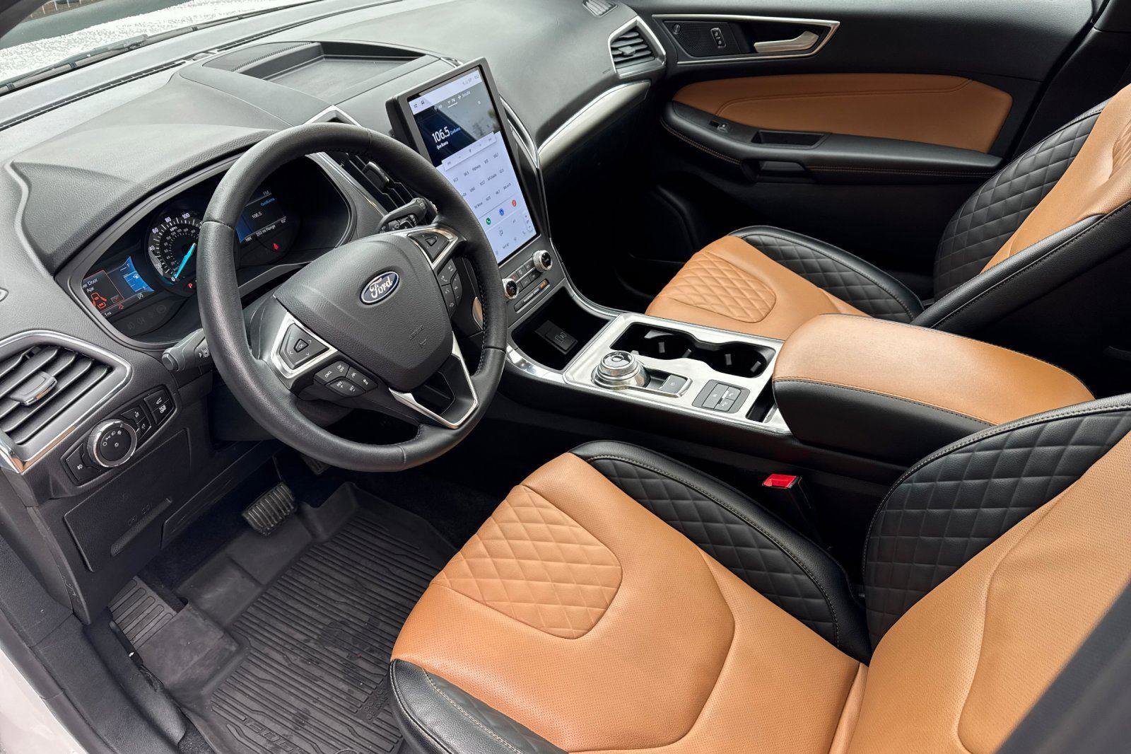 Certified 2024 Ford Edge Titanium w/ Titanium Elite Package image 7