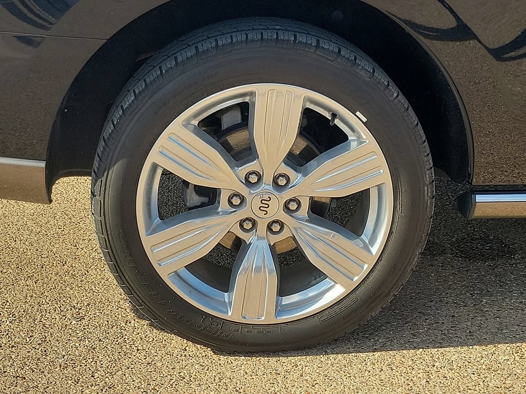 Certified 2024 Ford Expedition King Ranch AWD/4WD image 13