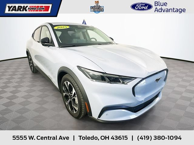 Certified 2025 Ford Mustang Mach-E Select w/ Comfort Package Lite AWD/4WD image 1