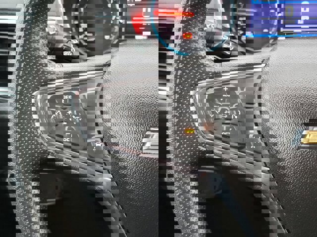 Used 2020 Chevrolet Equinox LT image 25