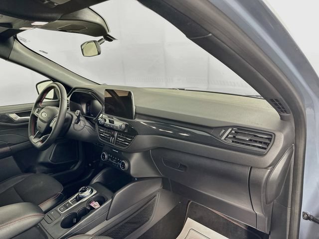 Certified 2023 Ford Escape ST-Line Select AWD/4WD image 37