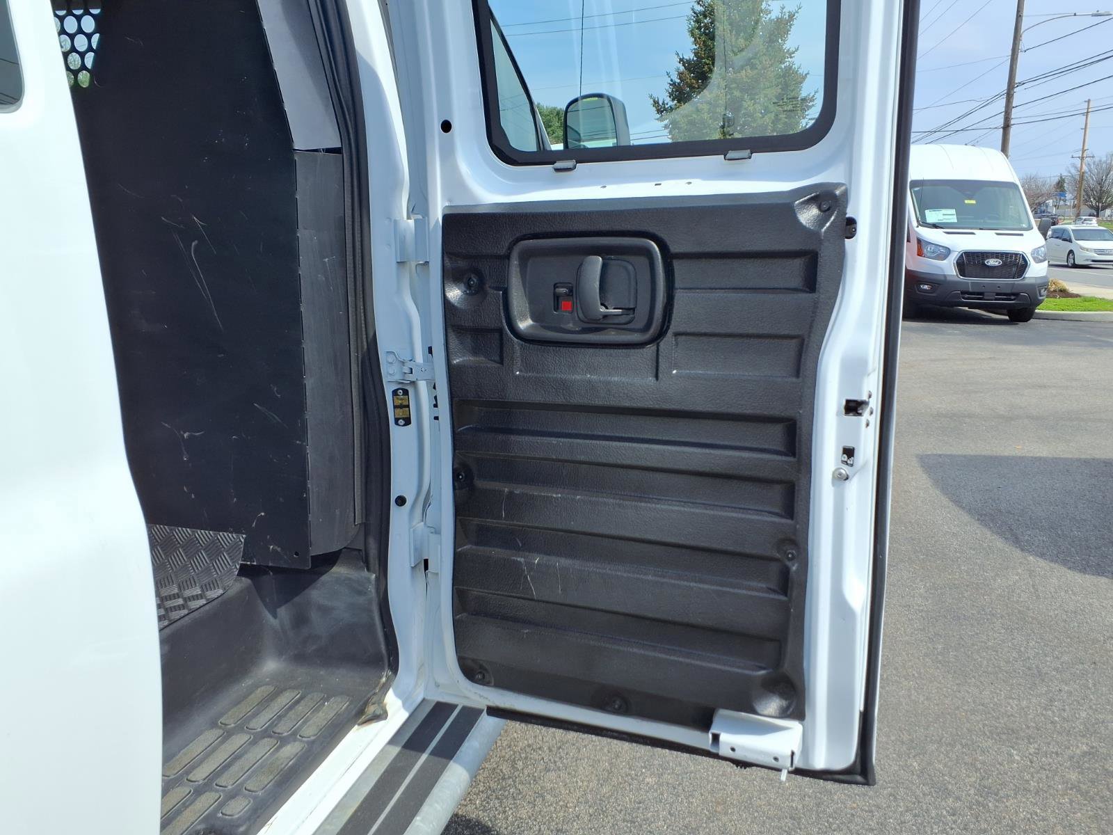 Used 2024 GMC Savana 2500 w/ Driver Convenience Package image 14