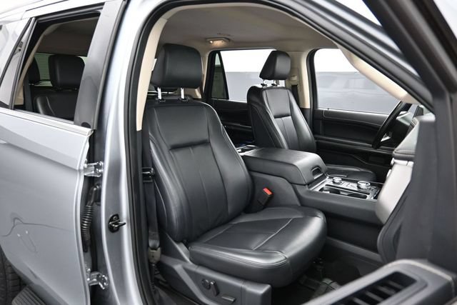 Certified 2024 Ford Expedition XLT AWD/4WD image 32