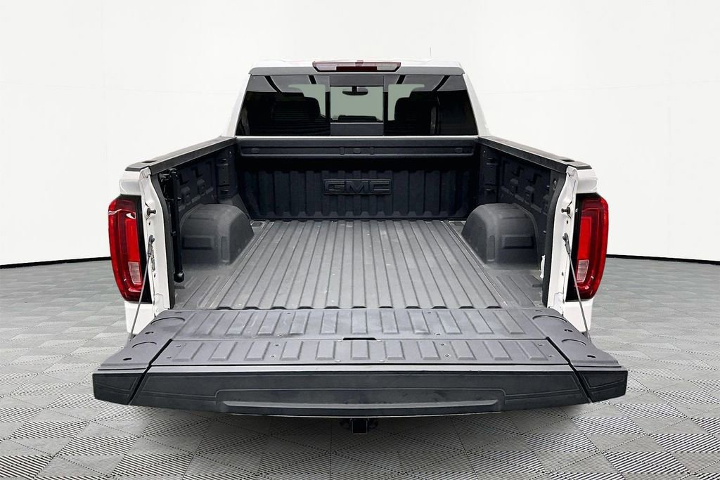 Used 2024 GMC Sierra 1500 SLT w/ SLT Premium Plus Package image 18
