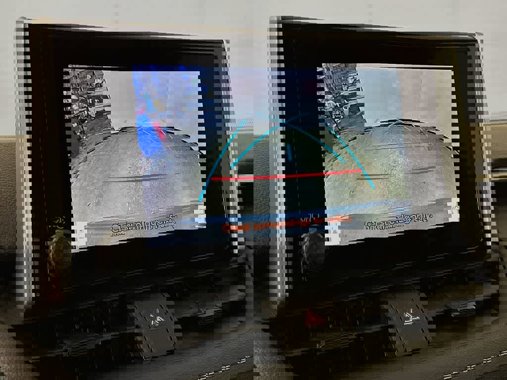 Used 2025 Toyota RAV4 LE image 28