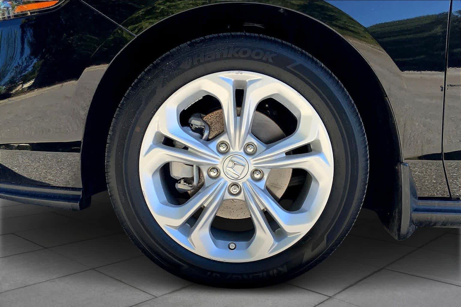 Used 2024 Honda Accord LX image 11