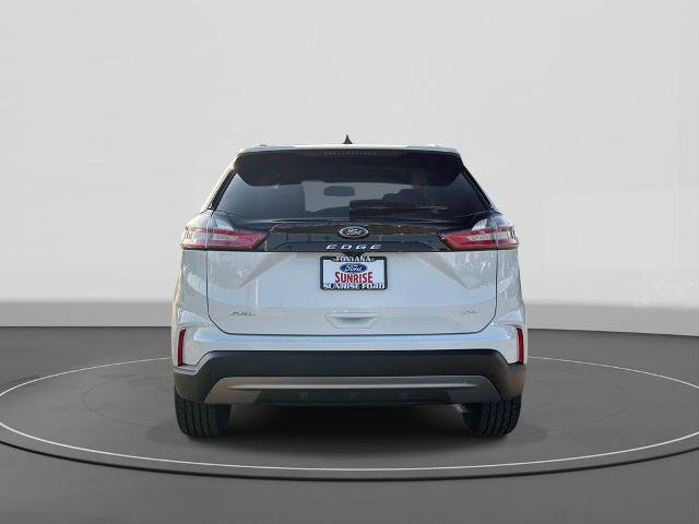 Certified 2022 Ford Edge SEL w/ Convenience Package AWD/4WD image 5