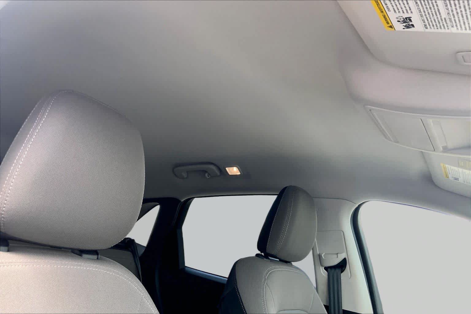 Certified 2022 Ford Escape SE w/ SE Sport Appearance Package FWD image 14