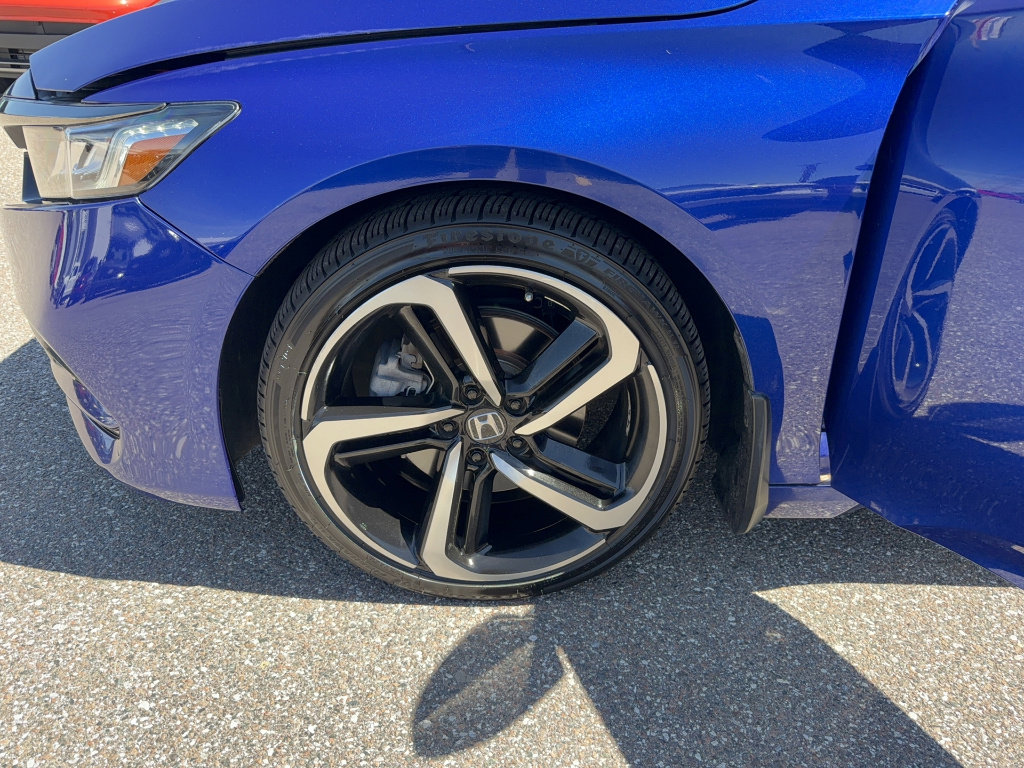 Used 2018 Honda Accord Sport image 34