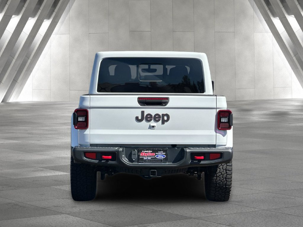 Used 2023 Jeep Gladiator Rubicon w/ LED Lighting Group AWD/4WD image 4