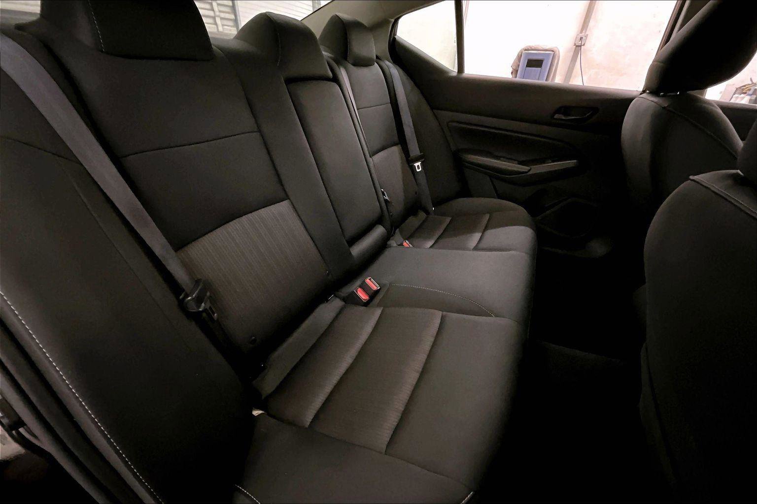 Used 2024 Nissan Altima 2.5 SV image 26