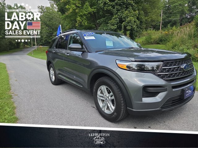 Certified 2022 Ford Explorer XLT w/ Class IV Trailer Tow Package AWD/4WD image 1