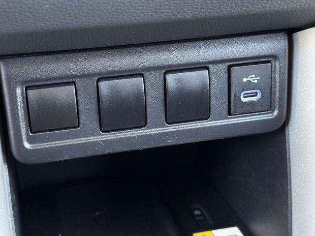 Used 2023 Toyota Corolla Cross LE image 18