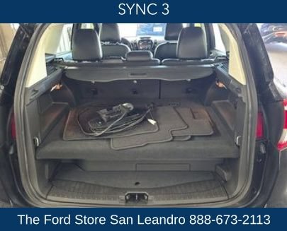 Certified 2017 Ford C-MAX Energi Titanium FWD image 11