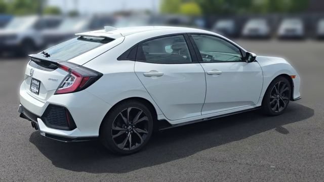 Used 2018 Honda Civic Sport image 9