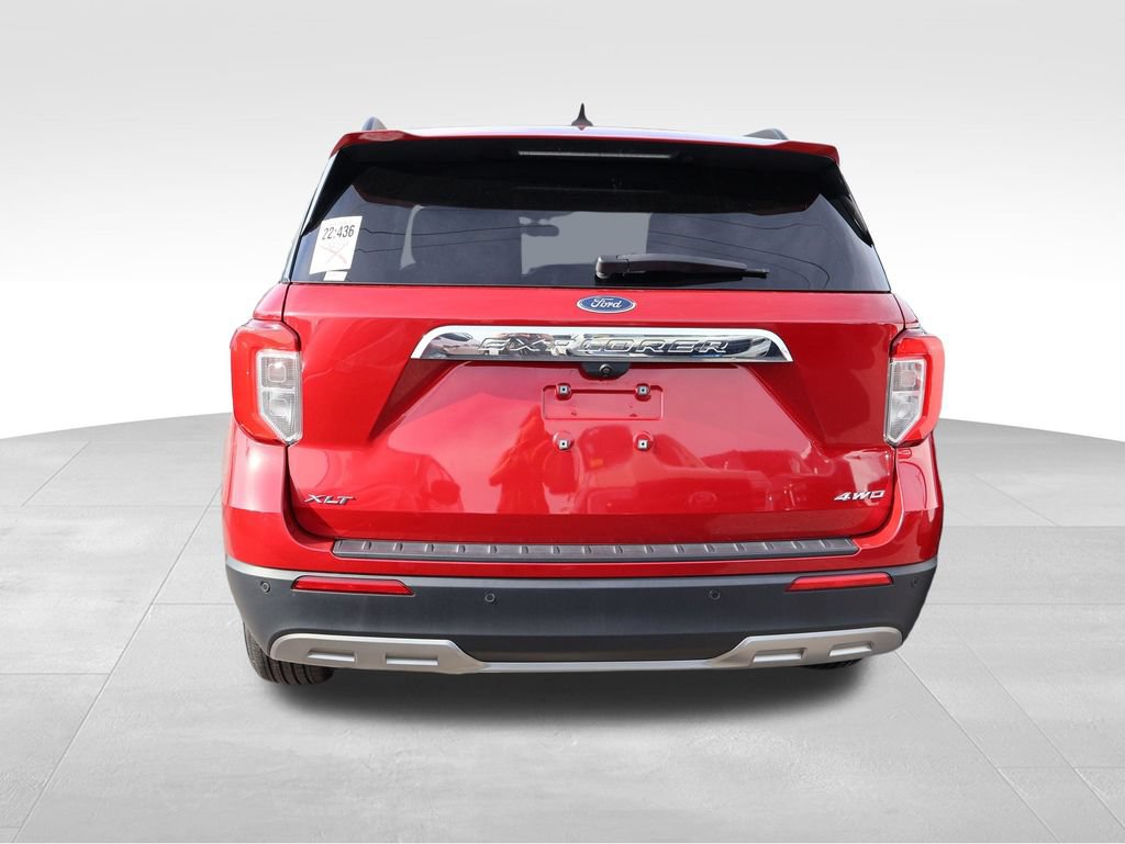 Certified 2022 Ford Explorer XLT w/ Equipment Group 202A AWD/4WD image 15