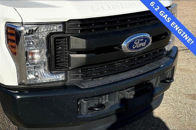 Certified 2019 Ford F250 XL w/ Power Equipment Group image 28