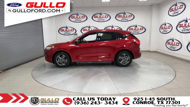 Certified 2023 Ford Escape ST-Line w/ Tech Pack #1 FWD image 5