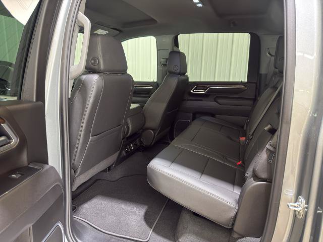 Used 2025 GMC Sierra 2500 SLT AWD/4WD image 9