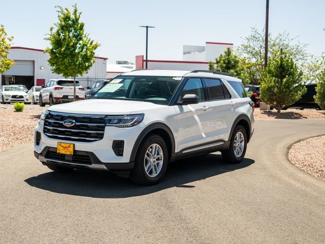Certified 2025 Ford Explorer Active AWD/4WD image 15