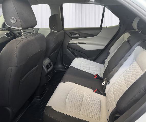 Used 2020 Chevrolet Equinox LT image 16