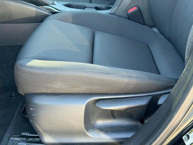 Used 2024 Toyota Corolla LE FWD image 15