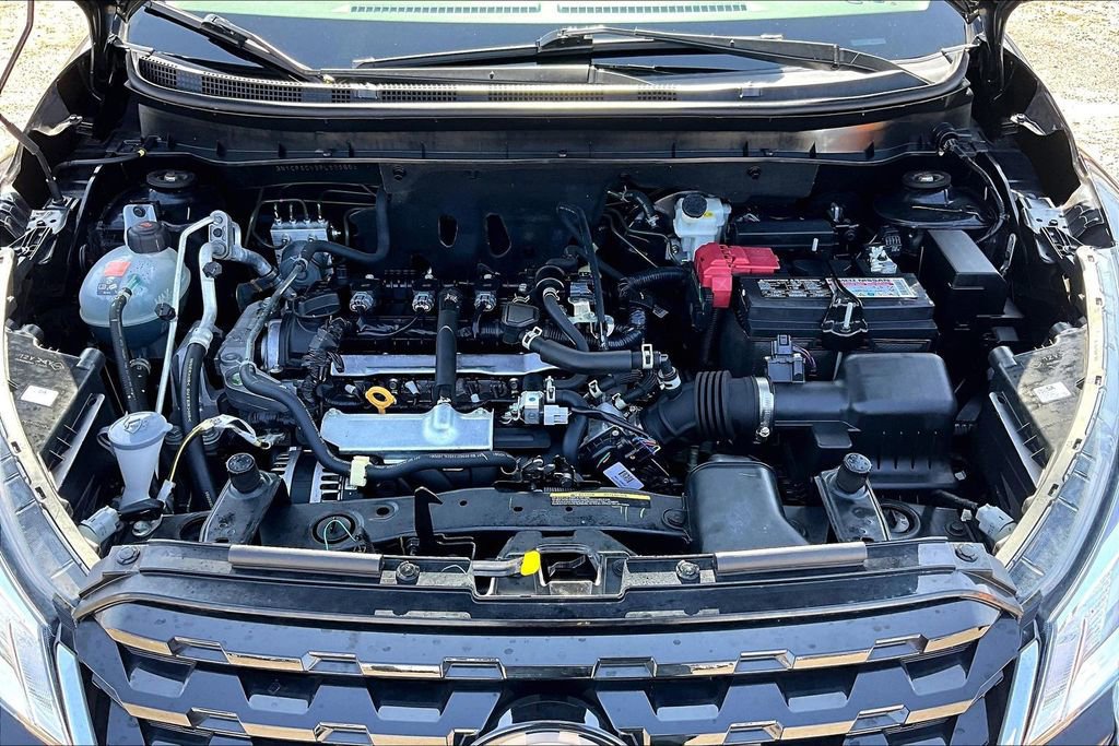 Used 2023 Nissan Kicks SV image 12