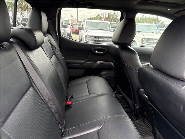 Used 2023 Toyota Tacoma TRD Off-Road w/ TRD Premium Off Road Package image 29