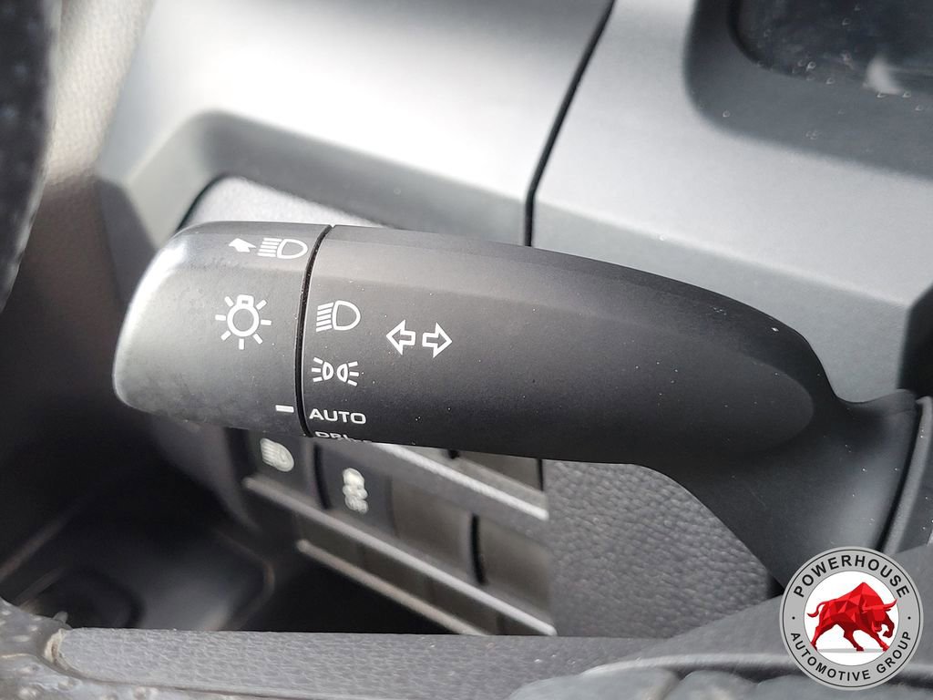 Used 2024 Toyota Tacoma SR image 30