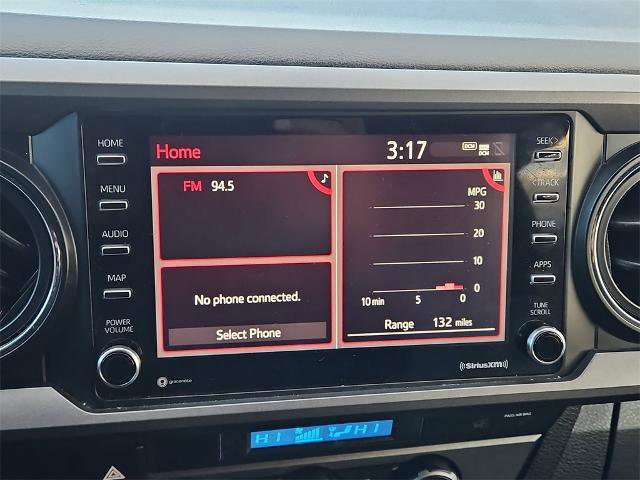 Used 2022 Toyota Tacoma TRD Off-Road image 24