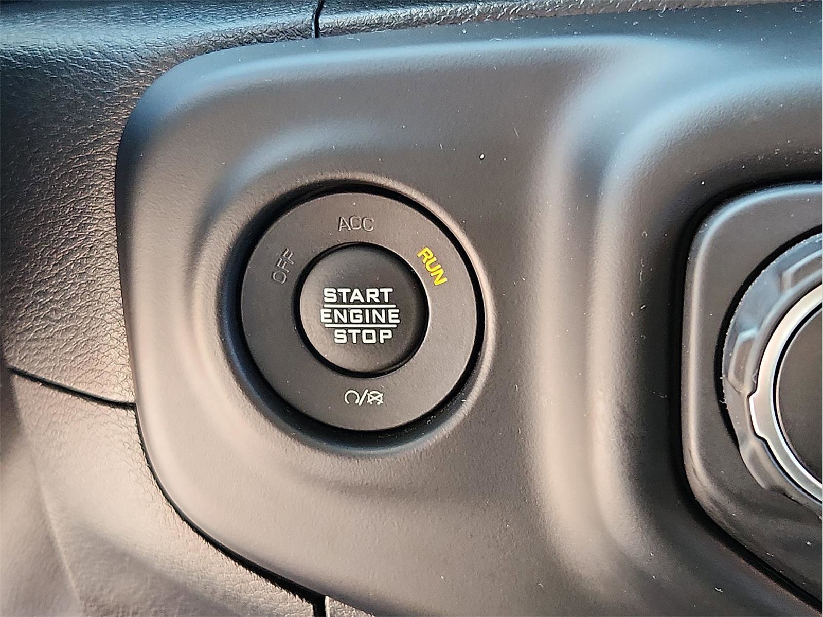 Used 2021 Jeep Wrangler Unlimited Sport AWD/4WD image 14
