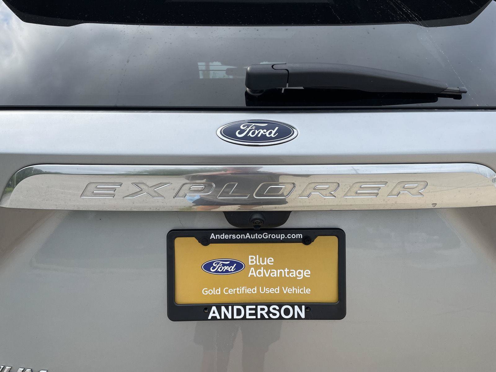 Certified 2022 Ford Explorer Platinum w/ Equipment Group 601A AWD/4WD image 45